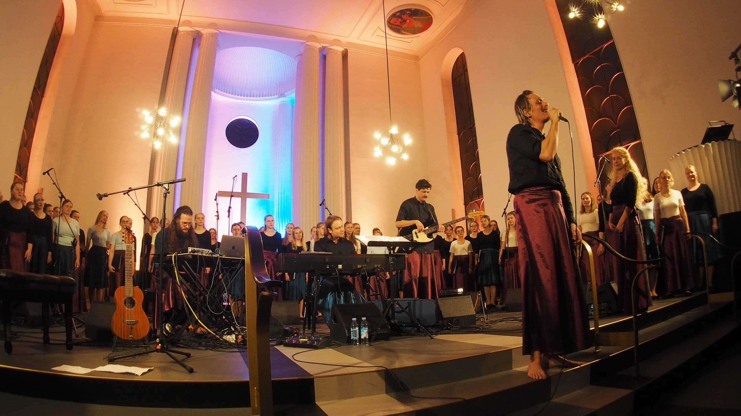Sønderjysk Pigekor i Sct. Marie Kirke Sønderjysk Pigekor optræder under orgelfestivalen i Sct. Marie Kirke, Sønderborg.
