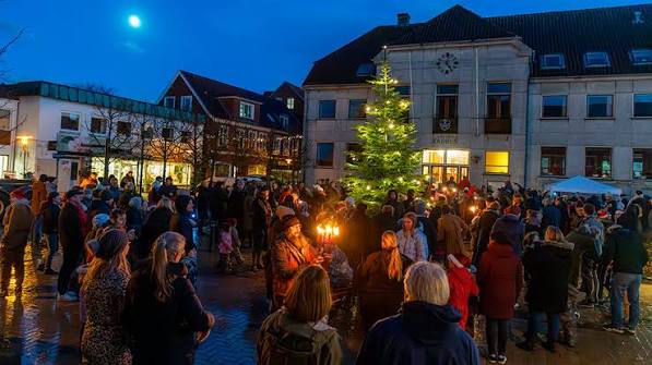 Juletraestaending
