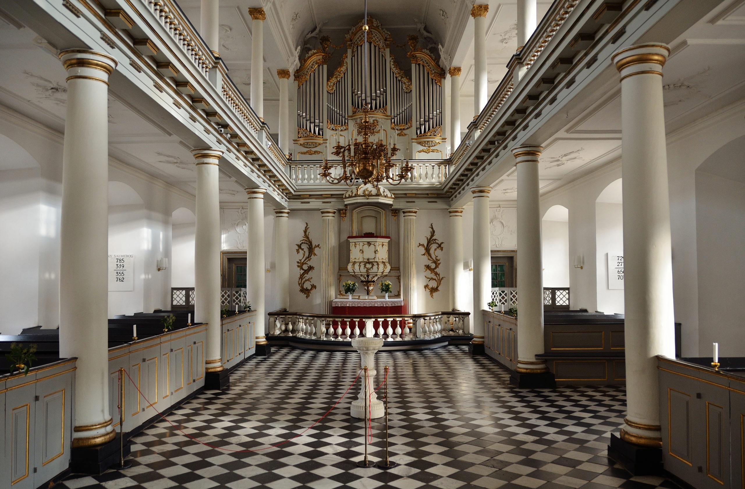 augustenborg_kirke_colourbox-scaled Hertugernes Augustenborg